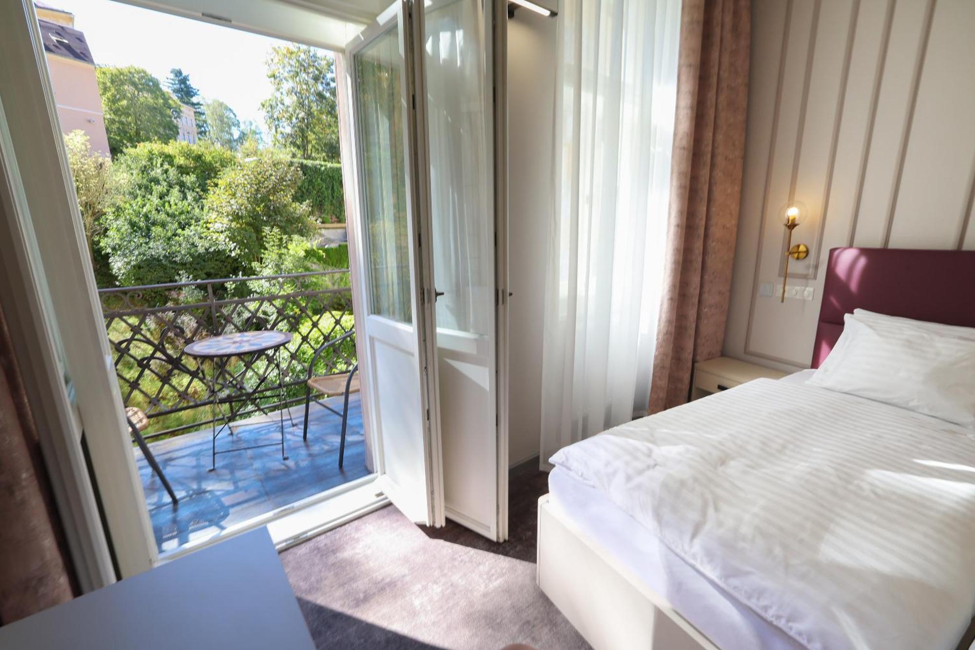 Boutique Hotel Ambiente ****+ Karlovy Vary Exteriér fotografie