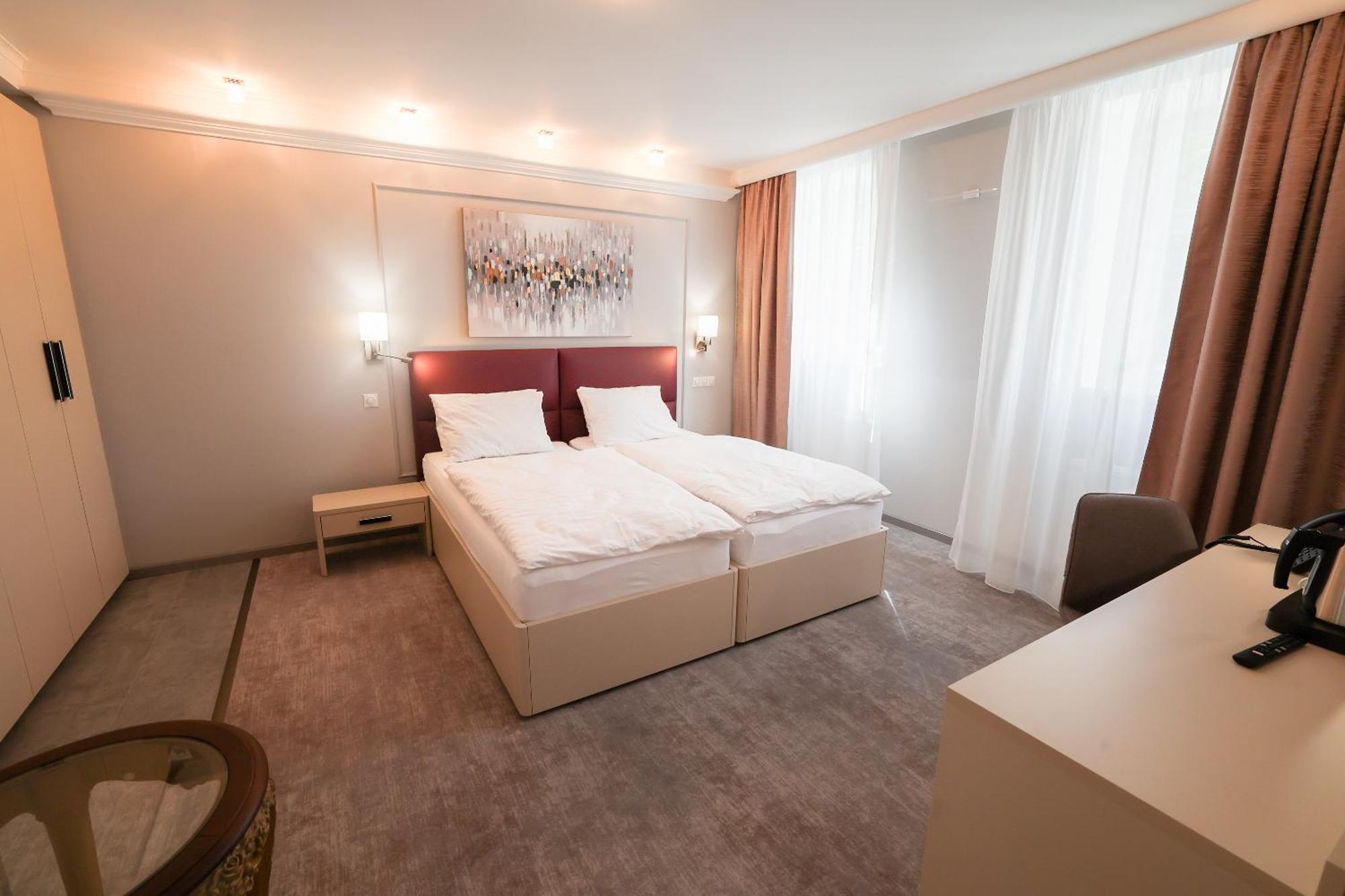 Boutique Hotel Ambiente ****+ Karlovy Vary Exteriér fotografie